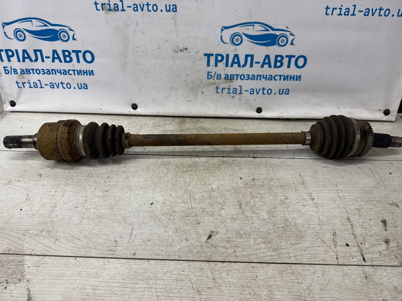 Привод задний SsangYong Korando C200 2.0 DIESEL D20DT 2010 (б/у) Киев - изображение 1