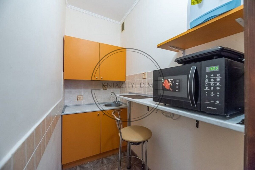 Пропонується в оренду офісне приміщення закритого типу біля м. Чернігівська , на Хоткевича 8 Київ - зображення 6