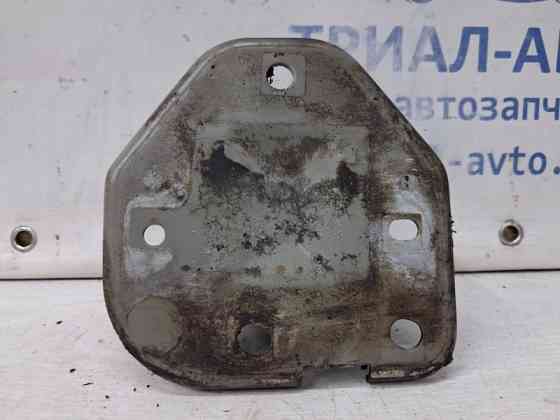 Кронштейн усилителя заднего бампера Nissan Qashqai J11 1.2 БЕНЗИН HRA2DDT 2013 прав. (б/у) Киев