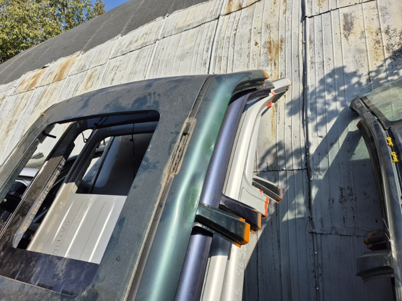 Крыша Mitsubishi Pajero Wagon 3 3.2 ДИЗЕЛЬ 4M41 1999 (б/у) Київ - зображення 4