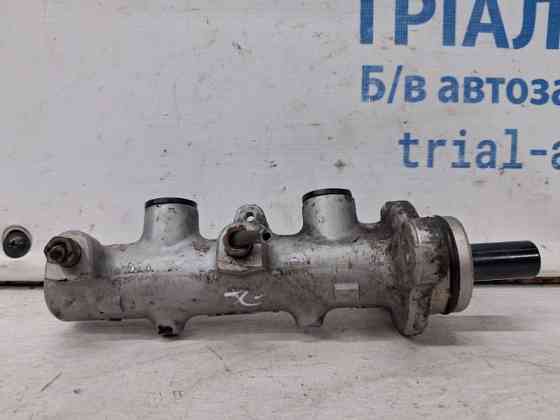 Тормозной цилиндр главный Mitsubishi L200 KB 2.5 DIESEL 4D56 2006 (б/у) Киев