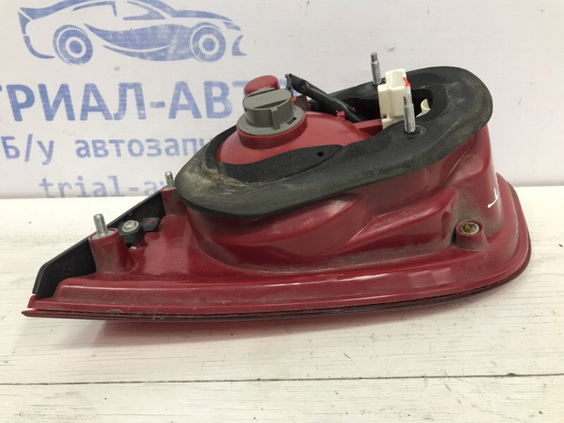 Ліхтар задній внутрішній лівий Hyundai Santa Fe CM 2.7 БЕНЗІН G6EA 2005 (б/у) Київ - зображення 6