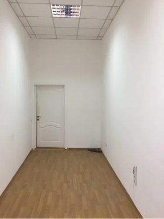 Контрактова пл метро,вул Сагайдачного 12, офіс 14м Київ