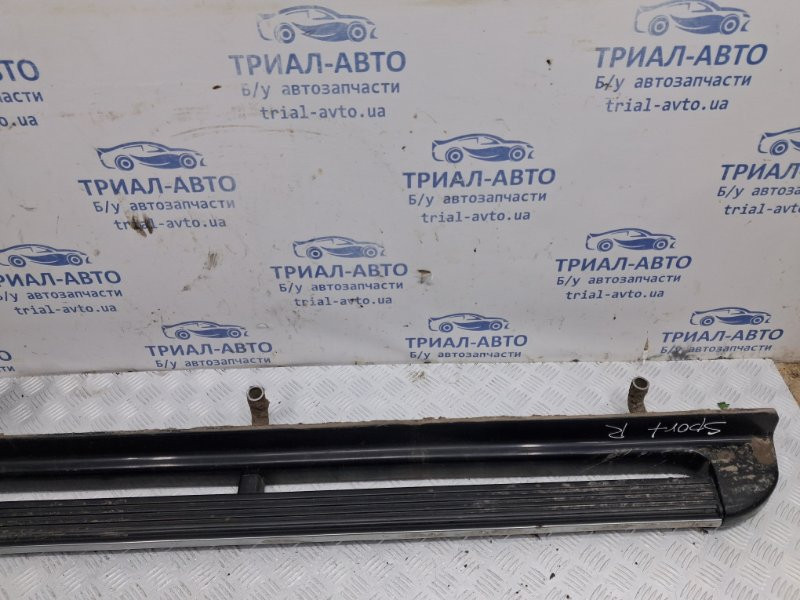 Подножка Mitsubishi Pajero Sport K9 3.0 БЕНЗИН 6G72 1996 прав. (б/у) Київ - зображення 3