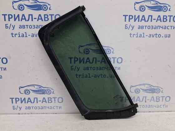 Стекло двери задней левой (форточка) Nissan Navara 2004-2015 82263EB320 (Арт. 62493) Киев