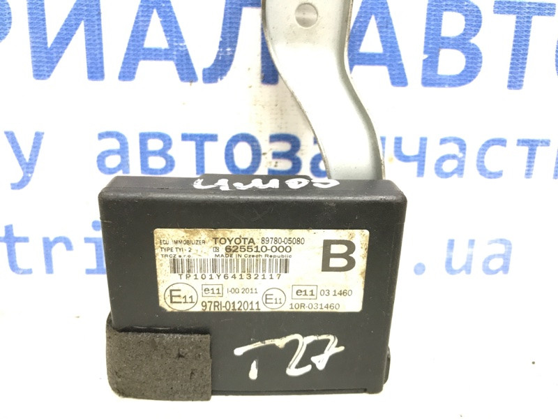 Блок управления иммобилайзера Toyota Avensis T27 1.8 БЕНЗИН 2ZRFAE 2009 (б/у) Киев - изображение 1