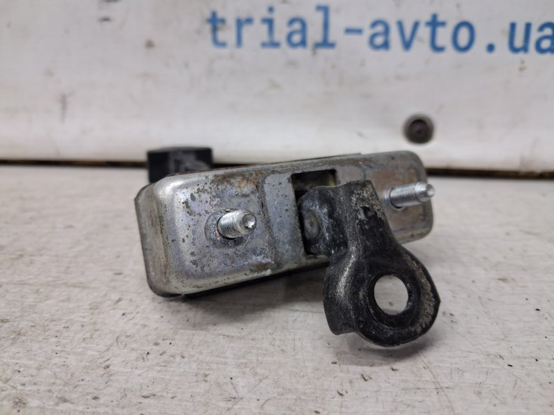 Ограничитель двери передний правый Mazda 6 GH 2.5 БЕНЗИН L5-VE 2007 (б/у) Київ - зображення 2