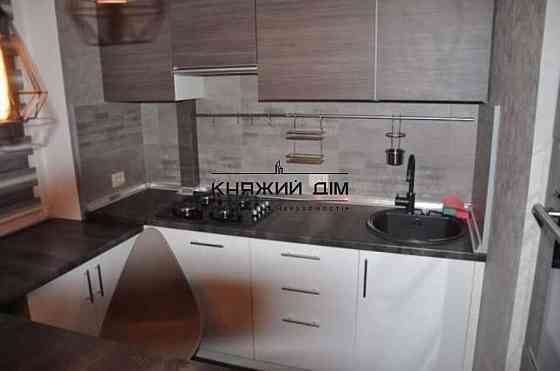 2 кімнатна роздільна квартира м.Мінська  5 мин.Код объекта 11110035 Київ