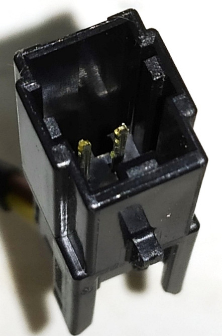 Датчик (магнитного типа) угла наклона сиденья 2-го ряда левого/правого Tesla model X 1075036-00-E Київ - зображення 3