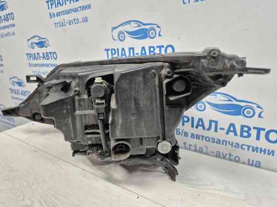 Фара правая Nissan Qashqai J11 1.6 DIESEL R9M 2013 (б/у) Киев