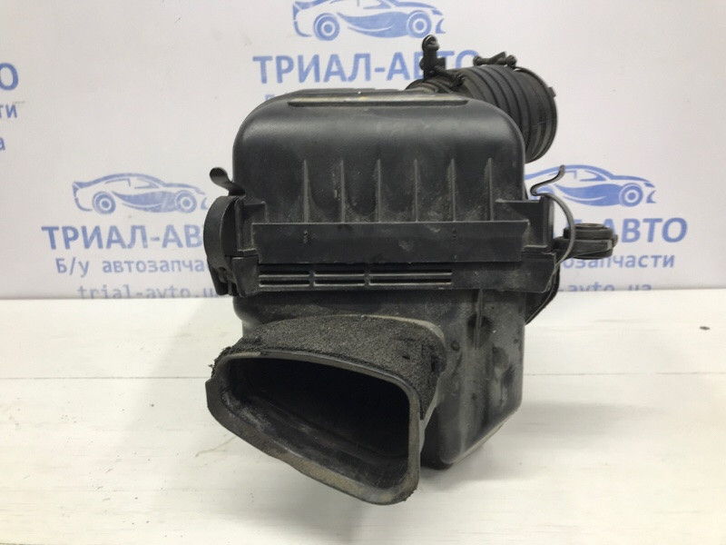 Корпус воздушного фильтра Hyundai Tucson JM 2.0 DIESEL D4EA 2004 (б/у) Київ - зображення 4