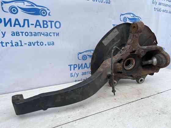 Кулак поворотный левый со ступицей Jeep Grand Cherokee WK2 3.6 БЕНЗИН ERB 2010 (б/у) Киев