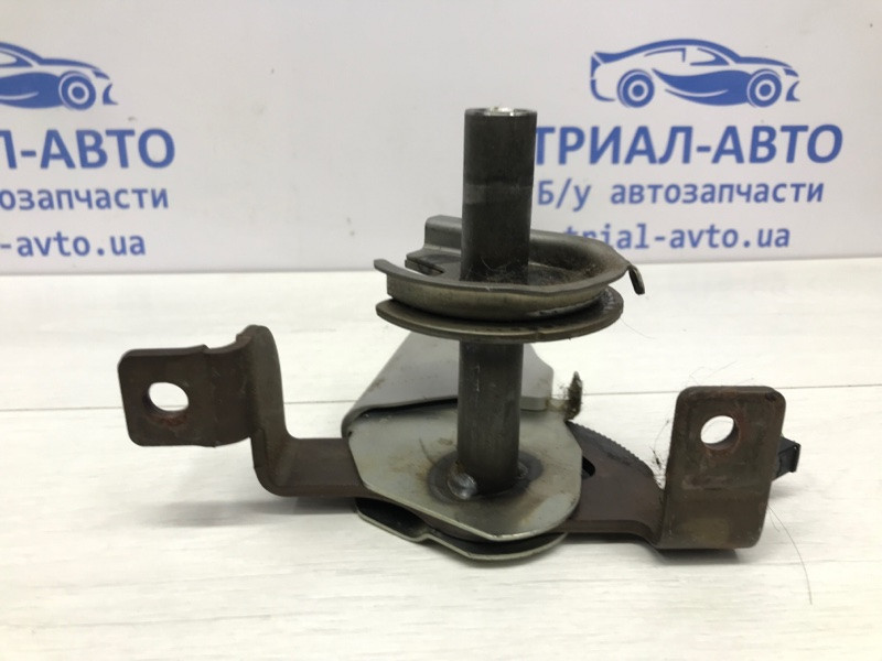 Ручка ручника Mitsubishi Pajero Sport K9 2.5 DIESEL 4D56 1996 (б/у) Київ - зображення 4