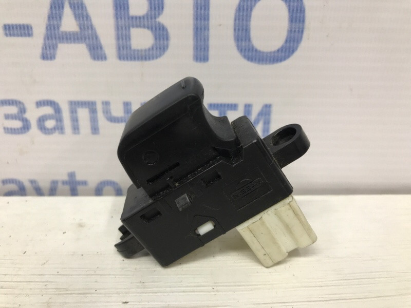 Кнопка склопідіймача Nissan Tiida C11 1.6 БЕНЗІН HR16 2004 (б/у) Киев - изображение 1