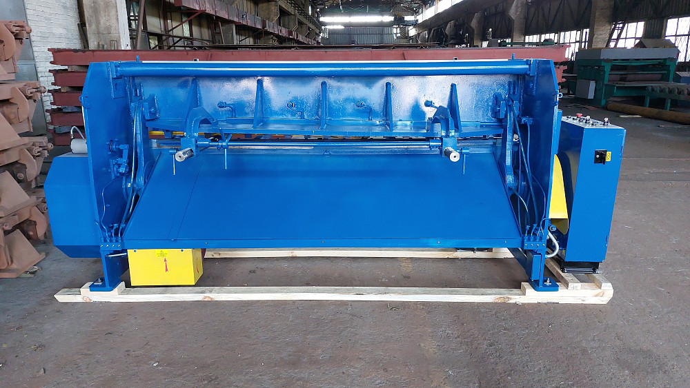 Гильятина 6х2500 модели НКЧ 6020 Чернігів - зображення 3