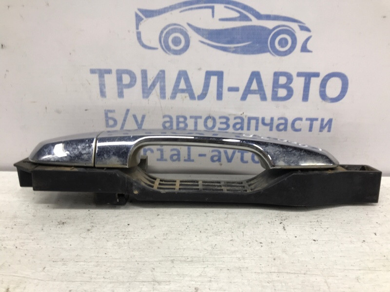 Ручка двери внешняя задняя правая Mitsubishi L200 KB 2.5 ДИЗЕЛЬ 4D56U 2006 (б/у) Київ - зображення 2