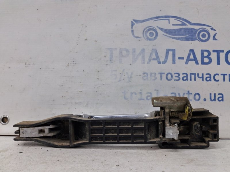 Ручка двери внешняя задняя правая Mitsubishi L200 KB 2.5 DIESEL 4D56 2006 (б/у) Київ - зображення 3