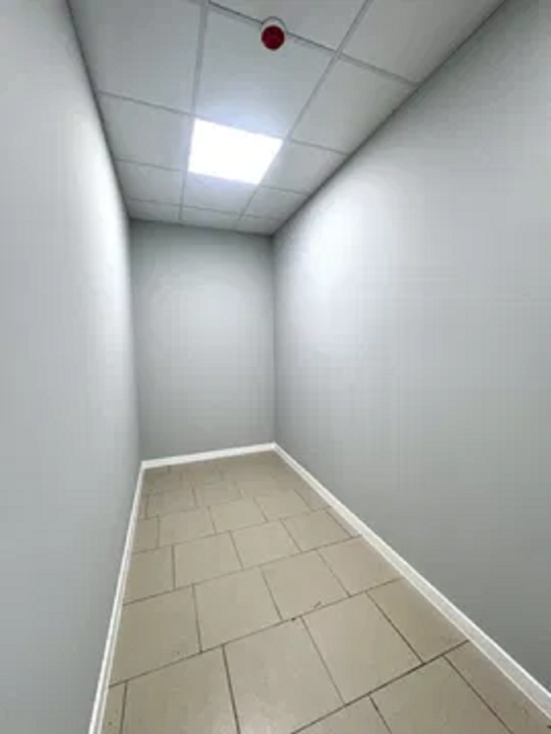 Печерська метро,вул Коновальця 36В, приміщення 40м Київ - зображення 8