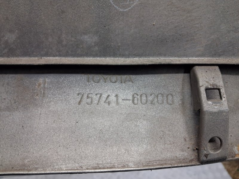 Накладка двери Toyota Prado J120 4.0 1GR-FE 2002 задн. прав. (б/у) Киев - изображение 7