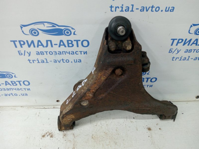 Рычаг правый Mitsubishi L200 KB 2.5 DIESEL 4D56 2006 (б/у) Київ - зображення 6