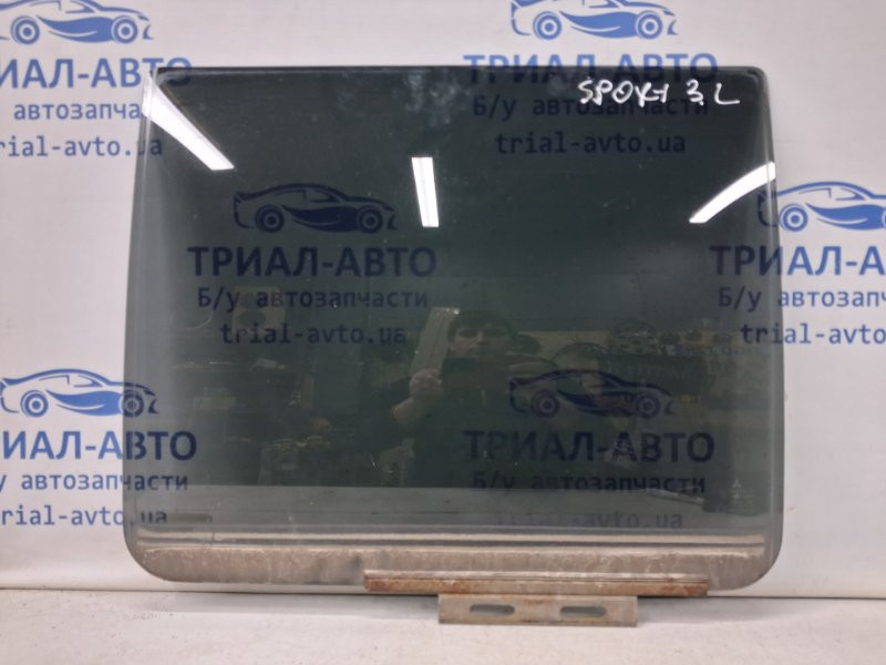 Стекло двери заднее левое Mitsubishi Pajero Sport 1996-2008 MR274001 (Арт. 64938) Киев - изображение 1