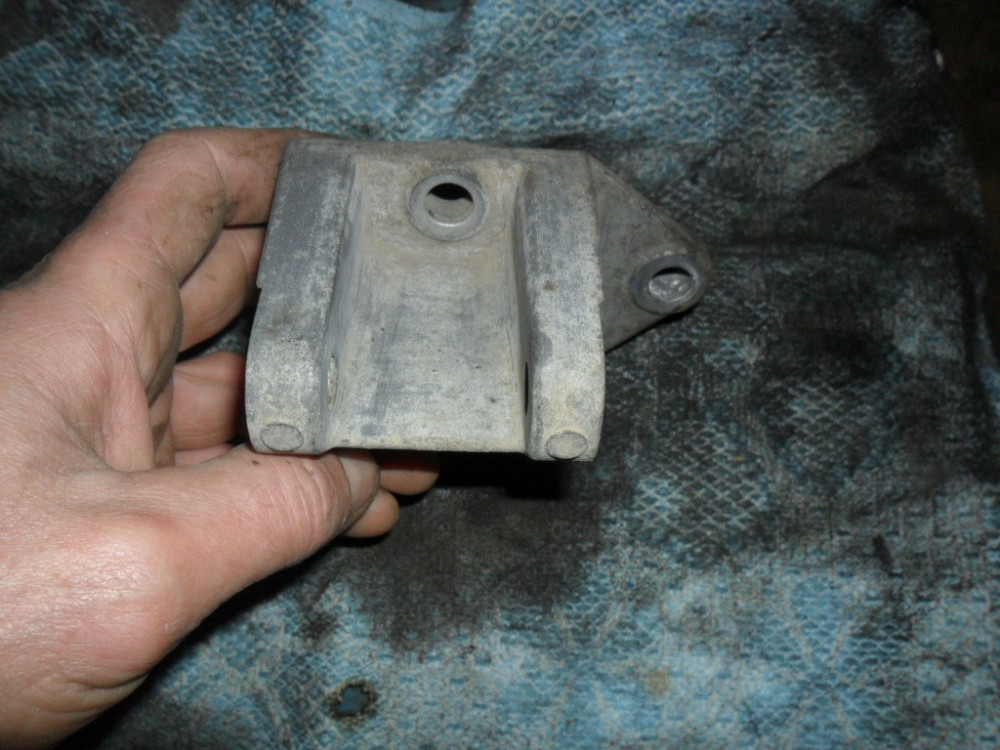 Mazda FS0118371A, Кронштейн генератора Мазда Премасі, FP, FS, оригінал Винница - изображение 6