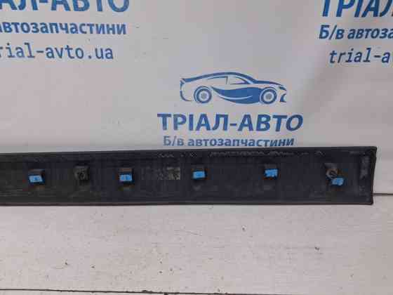 Накладка двери Jeep Compass MP 2.4 БЕНЗИН EDE 2016 перед. прав. (б/у) Киев