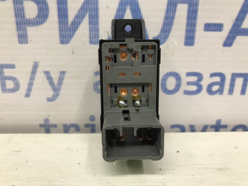 Кнопка стеклоподъемника SsangYong Korando C200 2.0 DIESEL 2010 (б/у) Київ - зображення 3