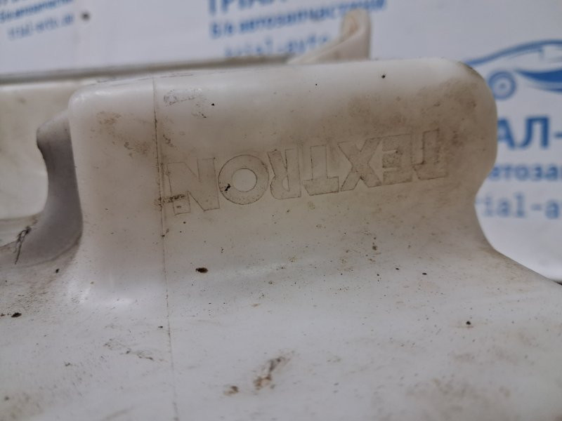 Бачок омывателя Toyota Avensis T25 2.2 DIESEL 2ADFTV 2002 (б/у) Київ - зображення 6