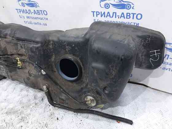 Бак топливный пластик Nissan Tiida C11 1.6 БЕНЗИН HR16 2004 (б/у) Киев