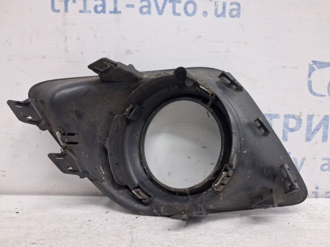 Решетка противотуманки правая Mitsubishi ASX GA 1.8 DIESEL 4N13 2010 (б/у) Київ - зображення 2