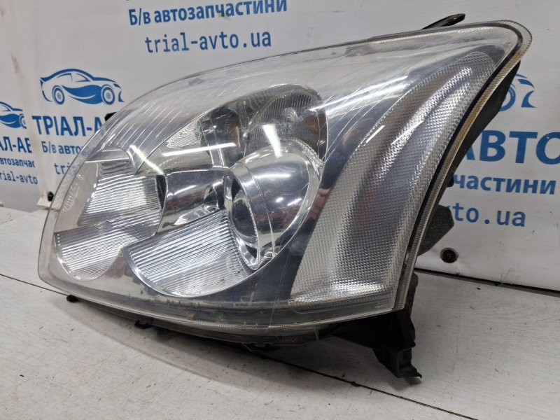 Фара левая галоген Toyota Avensis T25 2.2 DIESEL 2ADFTV 2002 (б/у) Київ - зображення 3
