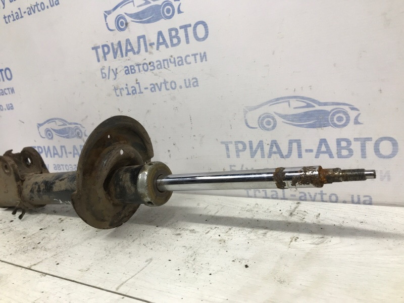 Амортизатор передний правый Kia Sorento XM 2.2 DIESEL D4HB 2009 (б/у) Київ - зображення 2