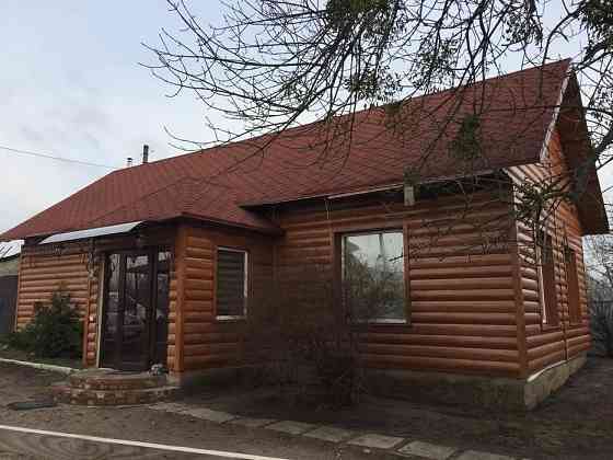 Продається будинок з 20 сотками землі в м. Ізюм Харківської області Ізюм