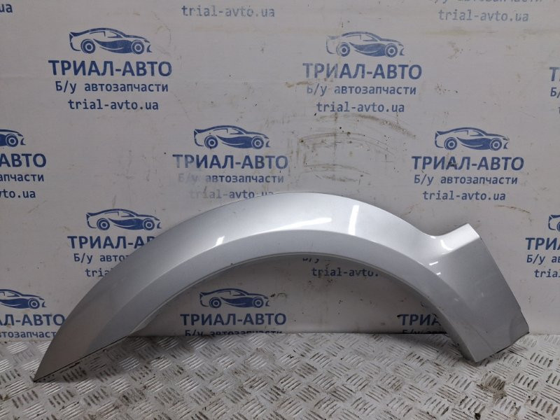 Накладка крыла Kia Sorento BL 2.5 DIESEL D4CB 2002 перед. лев. (б/у) Киев - изображение 1