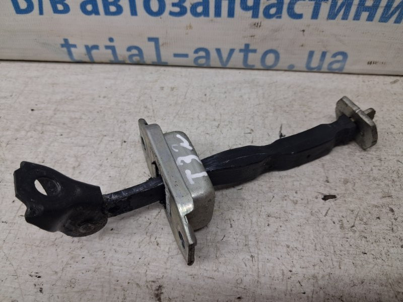 Ограничитель двери передний правый Nissan X-Trail 2014-2021 804304CL0A (Арт. 84082) Київ - зображення 1