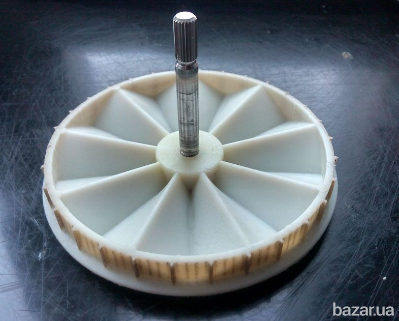 Оригинальная Шестерня большая с валом для кухонного комбайна Braun. Львів - зображення 1