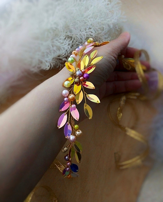 Осіння казка обруч вінок діадема обідок паєтки перлини золотистий фіолетовий бузковий червоний сцена Луцьк - зображення 1