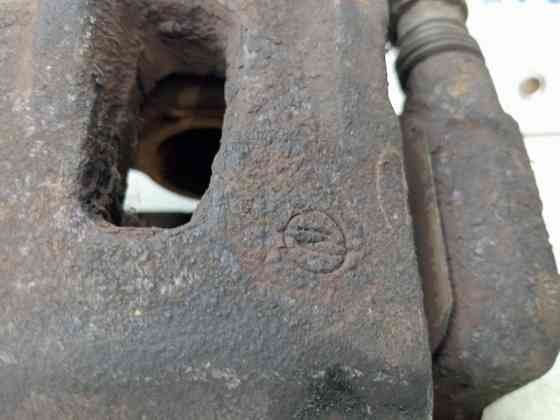 Суппорт передний правый SsangYong Korando C200 2.0 DIESEL D20DT 2010 (б/у) Киев