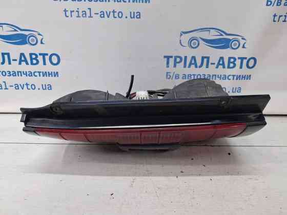 Фонарь задний внешний левый Mitsubishi Pajero Wagon 3 3.2 ДИЗЕЛЬ 4M41 1999 (б/у) Киев