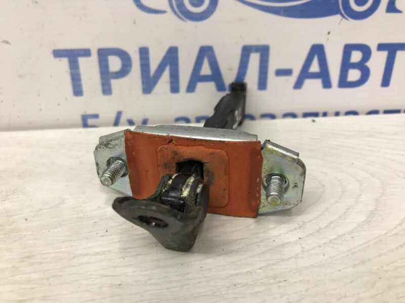 Ограничитель двери задний левый Kia Sportage SL 2.0 DIESEL D4HA 2010 (б/у) Київ - зображення 2