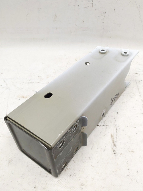 Лонжерон передняя часть правый Tesla model 3 1088149-00-F Киев - изображение 4