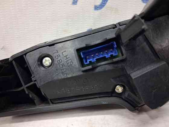 Кнопки руля Toyota Avensis T25 2.0 DIESEL 1ADFTV 2002 (б/у) Киев