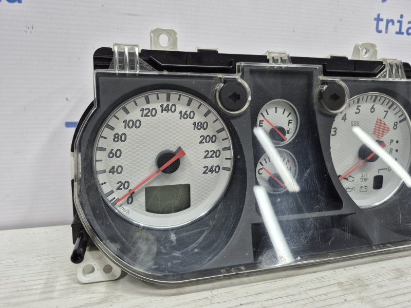 Приборная панель Mitsubishi Outlander CU 2.4 БЕНЗИН 4G69 2003 (б/у) Киев - изображение 2