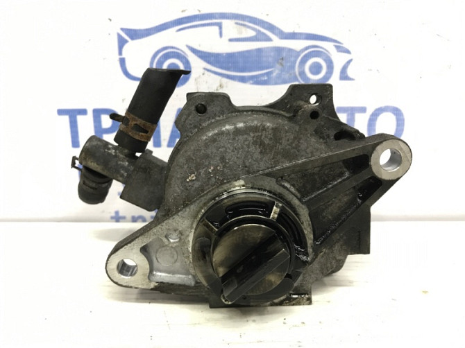 Насос вакуумный Mitsubishi Outlander 2012-2021 2020A033 (Арт. 50558) Киев - изображение 1