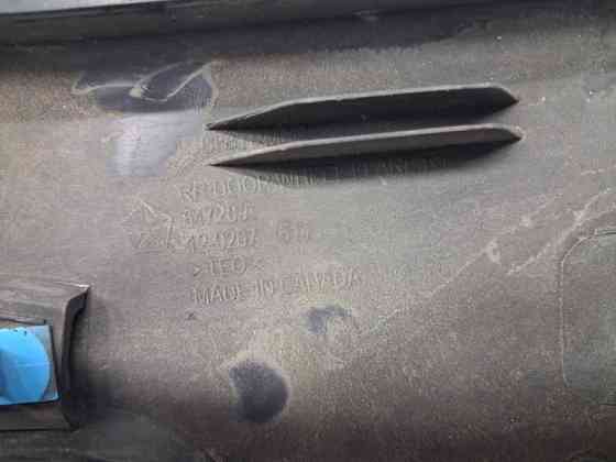 Накладка крыла Jeep Cherokee KL 3.2 БЕНЗИН EHK 2013 задн. прав. (б/у) Киев