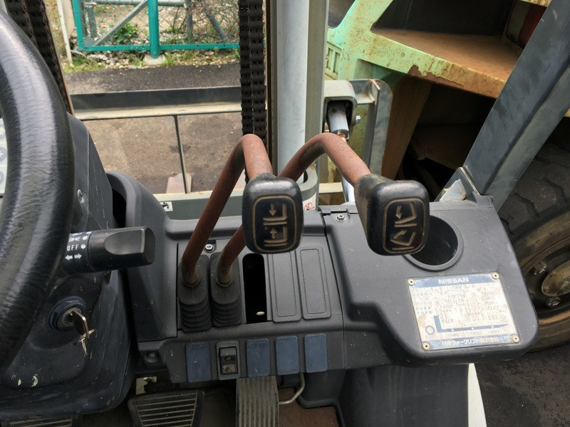 Дизельний навантажувач Nissan, із напрацюванням 511 мотогодин. Модель: NY1F2A20 Умань - зображення 7
