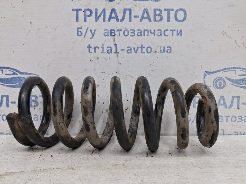 Пружина передняя Mitsubishi Pajero Wagon 3 3.2 ДИЗЕЛЬ 4M41 1999 (б/у) Киев - изображение 1