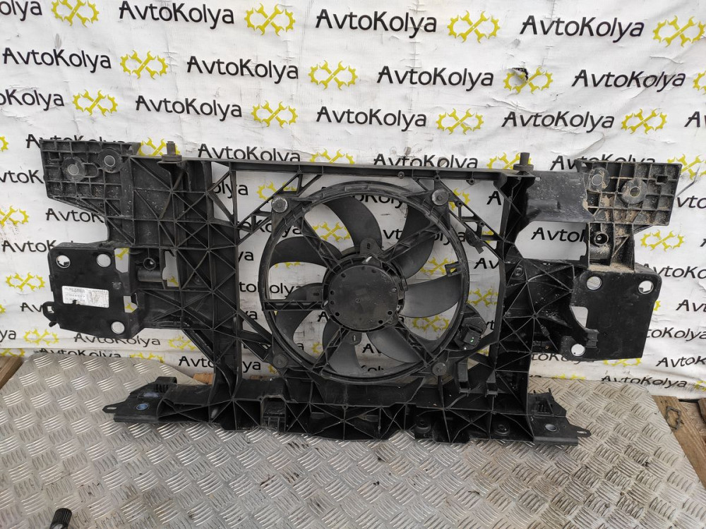 Установочная панель (телевизор, окуляр) Renault Megane III 2009-2016 (752100004R) Ковель - зображення 3