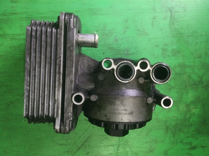 Маслоохолоджувач 6199626 з корпусом фільтра 1C1Q-6B624-AF Форд 2.0TDCI Винница - изображение 1